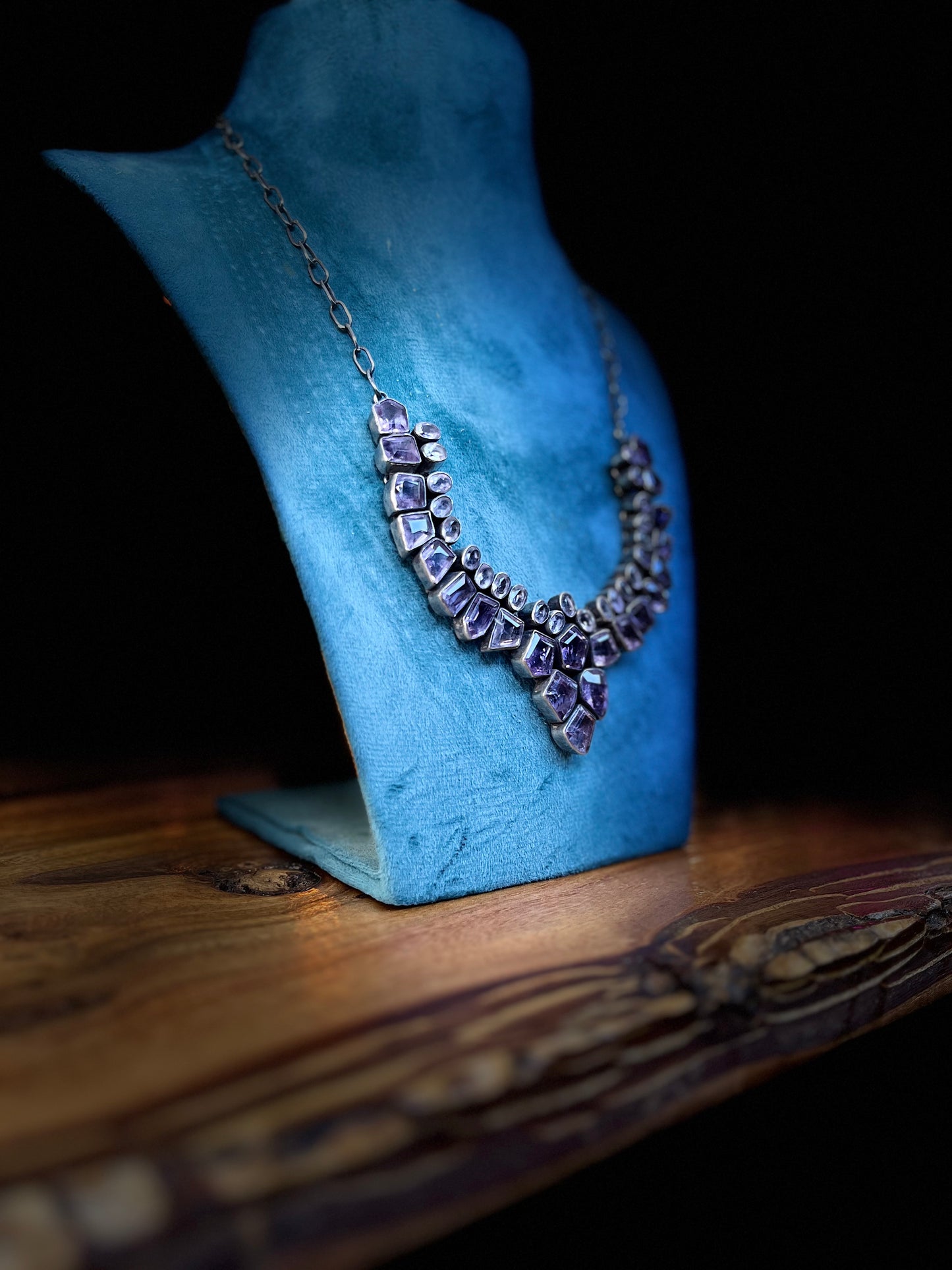 🌟 Amethyst-Silberkette: Eine harmonische Verbindung von Eleganz und Heilenergie 🌟