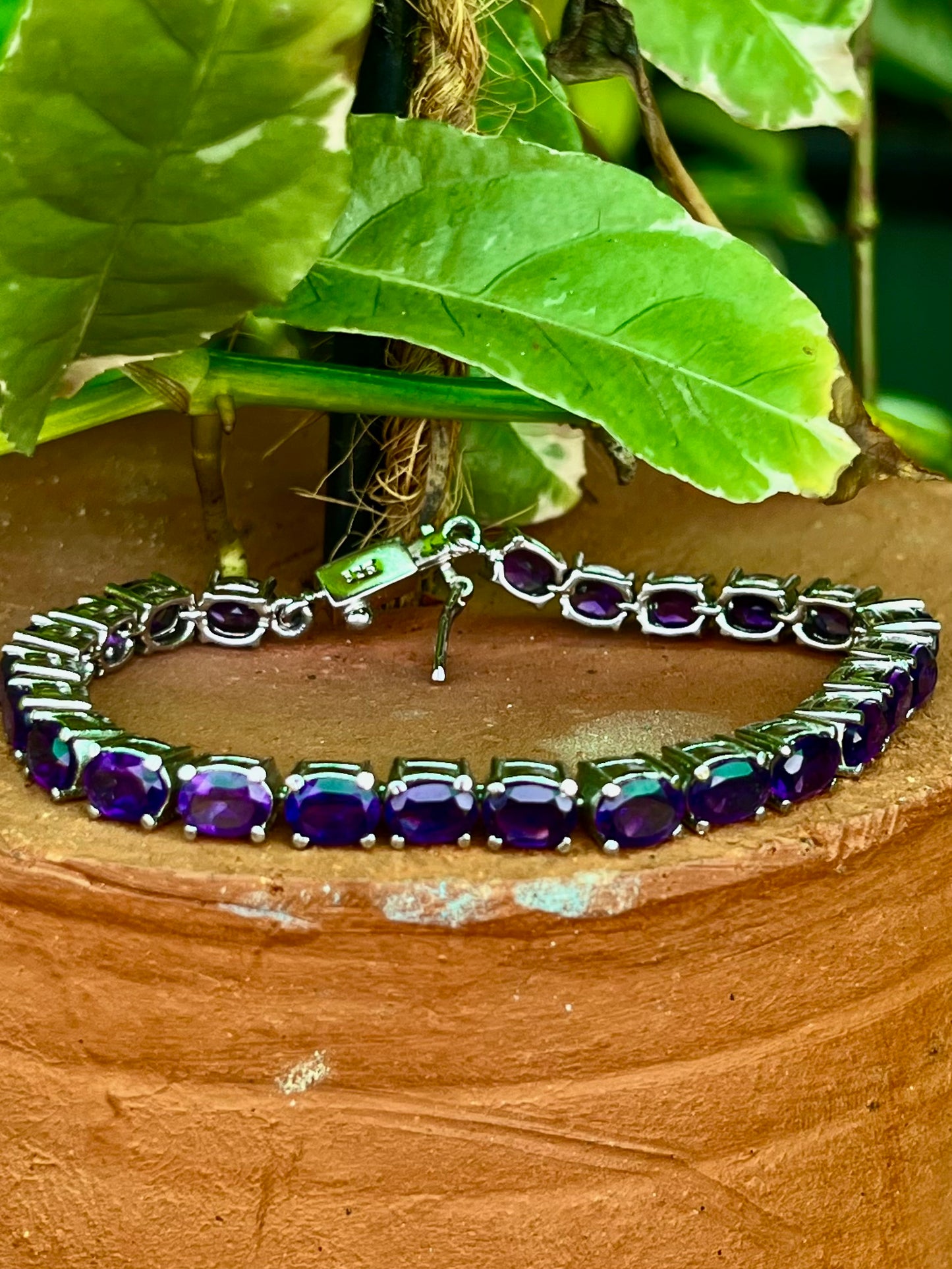 Elegantes Amethyst-Tennisarmband – rhodiniertes 925er Sterlingsilber