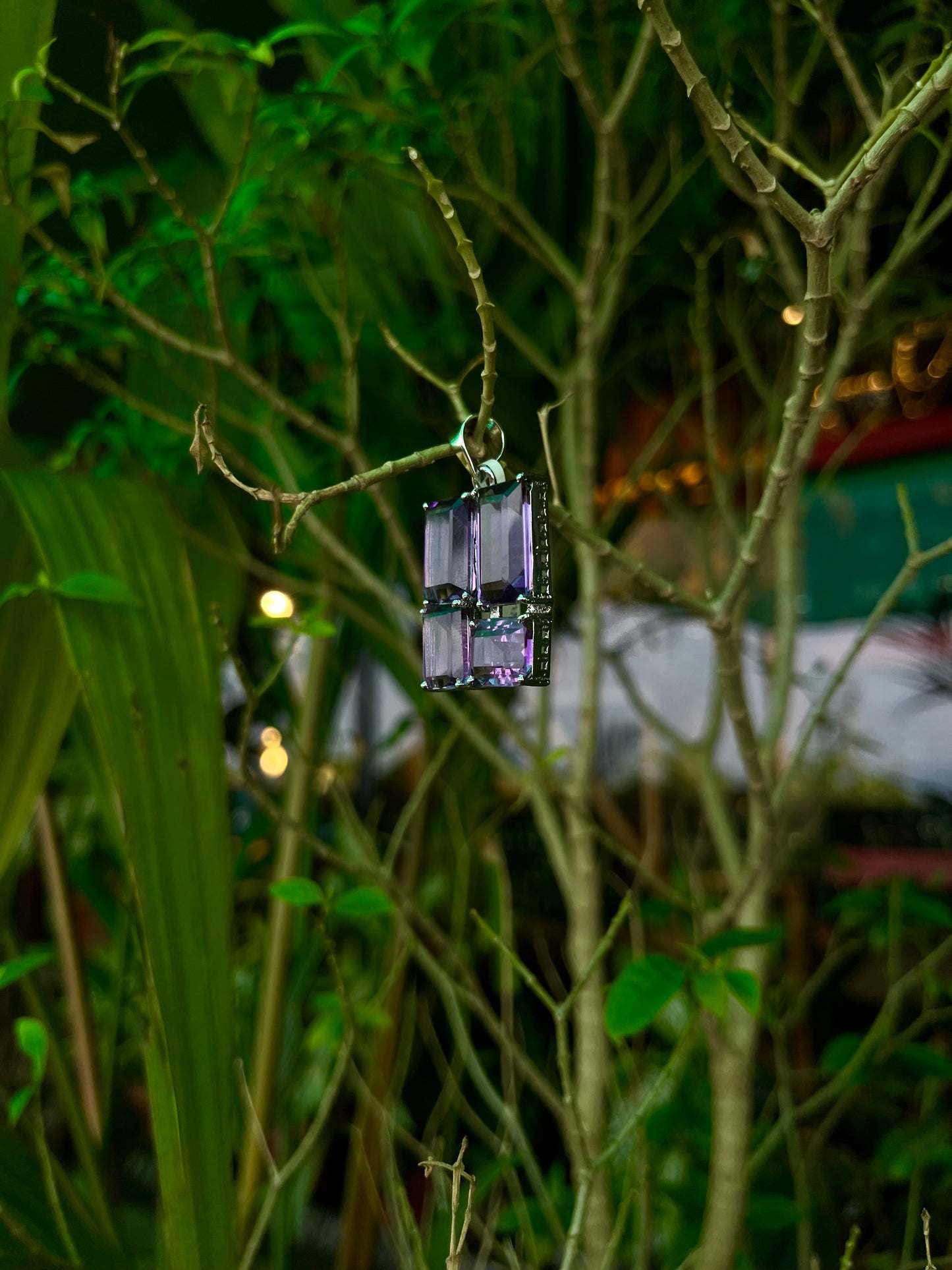 Eleganter Amethyst-Anhänger mit Kissenschliff aus 925er Silber mit Platinbeschichtung