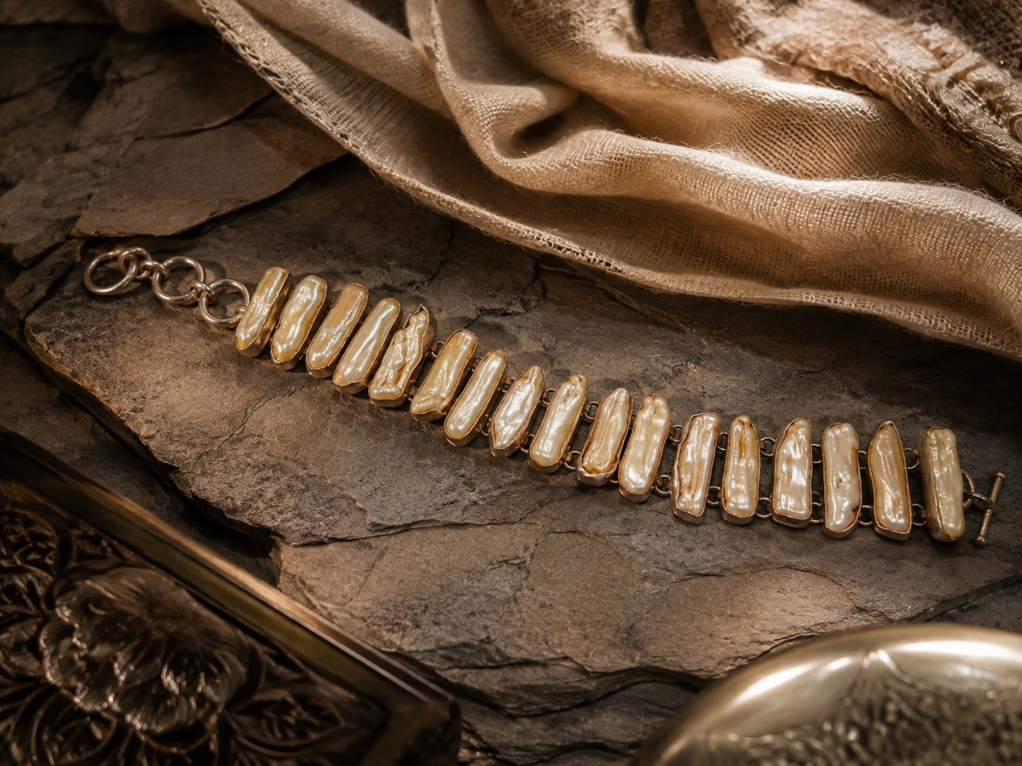 Raw Pearl Silver Bracelet