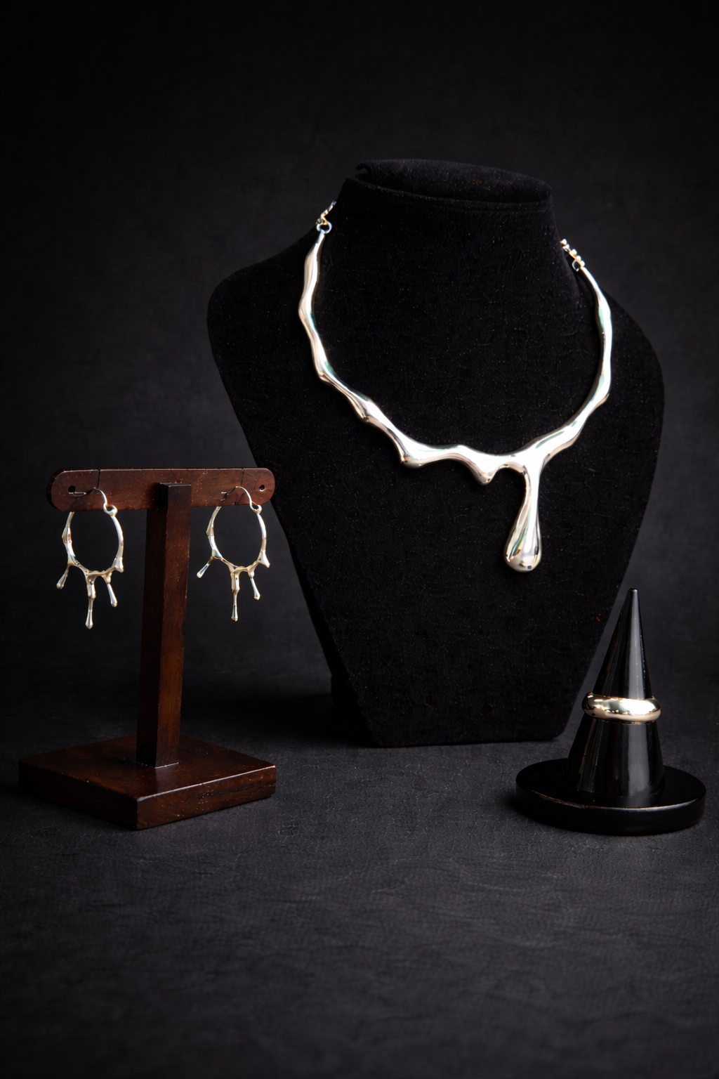 Schmuckset "Tropfende Silberne Träne der Emotion"